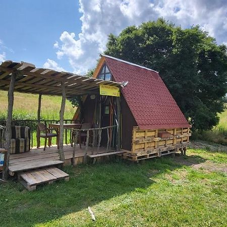 Altana Letnia Nr2 - Herbergerowka Agroturystyka Na Wsi Sloszow Bagian luar foto