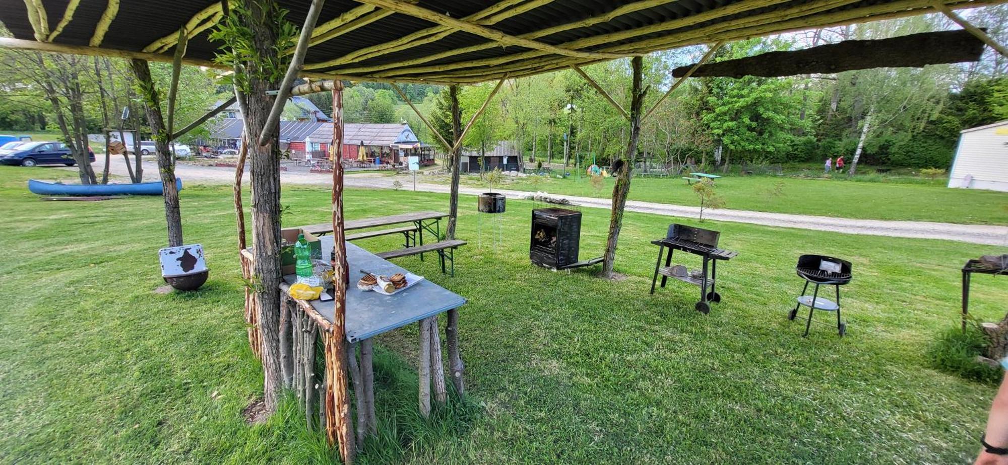 Altana Letnia Nr2 - Herbergerowka Agroturystyka Na Wsi Sloszow Bagian luar foto